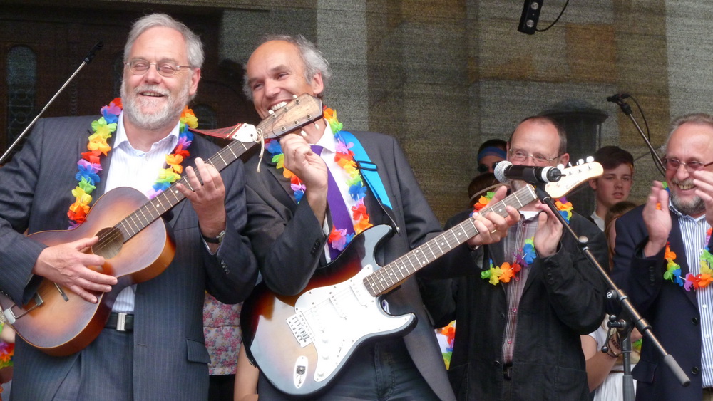 201105_NE/2011-05-20 17-34-14_NeiEttelbruck2011.JPG